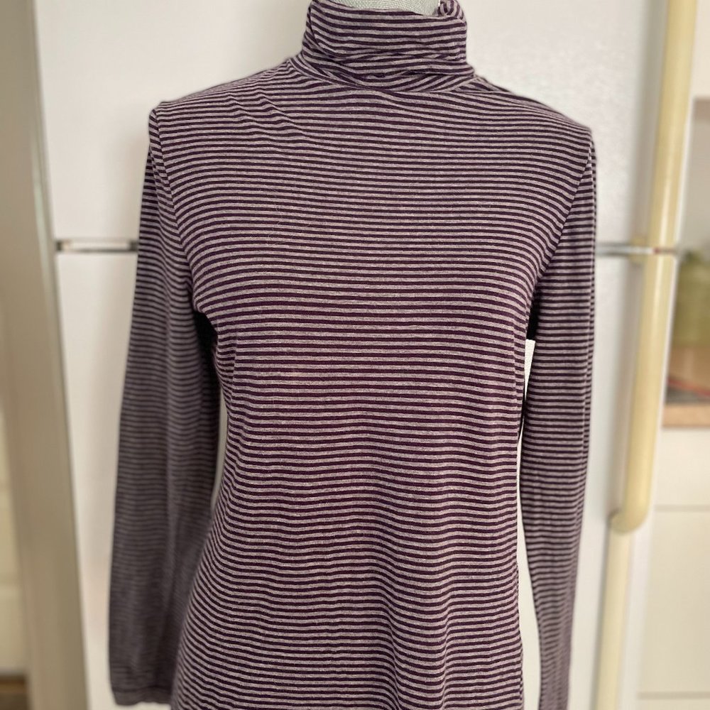 H&M Midtown Gray Purple Striped Cotton Turtleneck